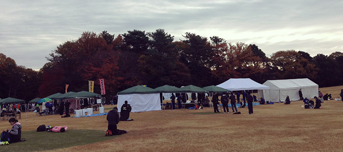 写真：受付・会場